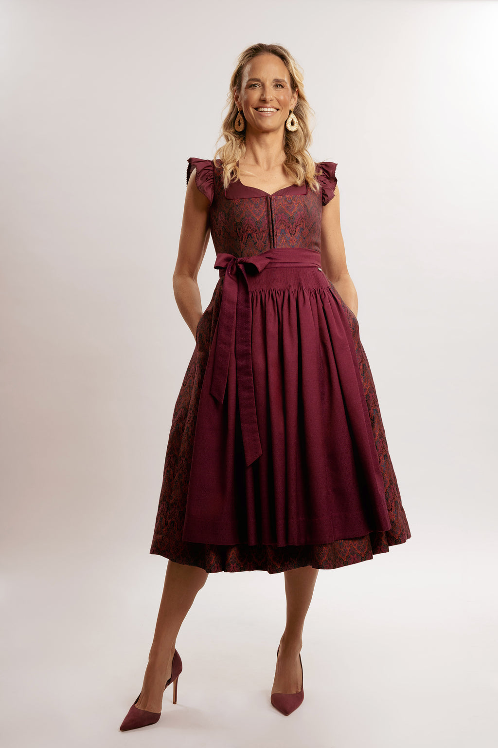 Dirndlbluse Sophia Flügelarm
