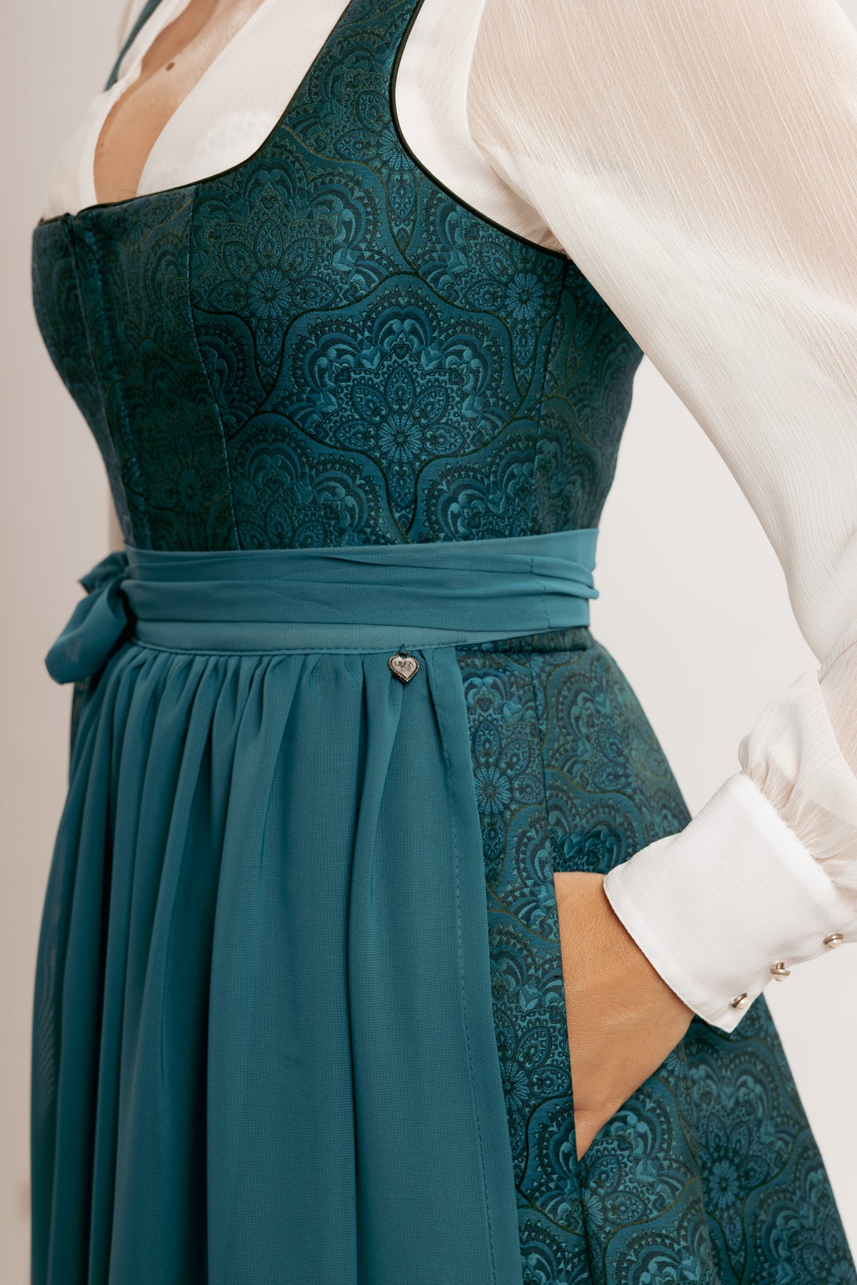 BUNTE x UNSA Dirndl Petrol - Limited Edition